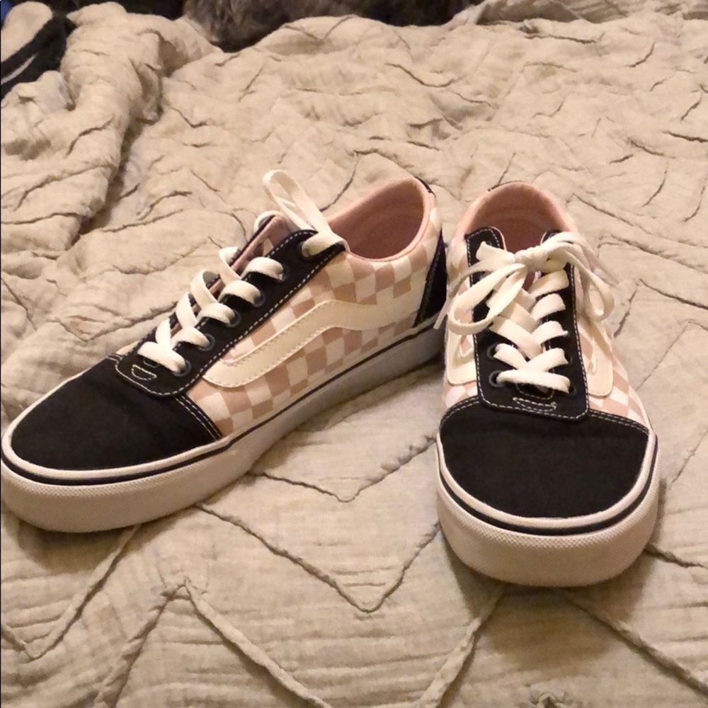 Pink Checkered Vans! Like new!